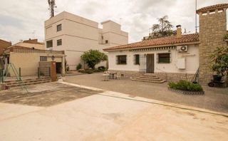 Solar en venta en Núcleo Urbano en Pobla de Vallbona (la)