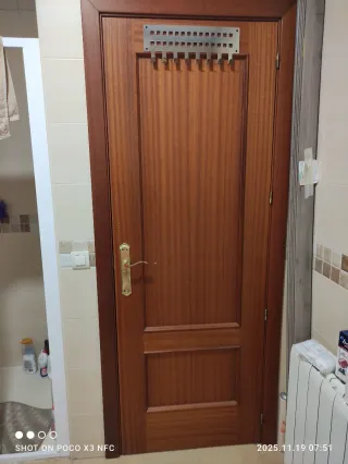 Puerta de interior madera