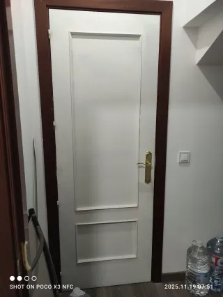 Puerta de interior madera