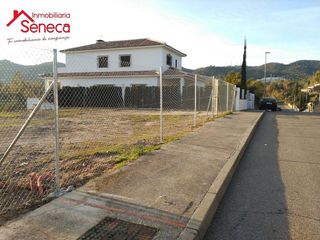Terreno en venta en Santa Maria de Trassierra en Córdoba
