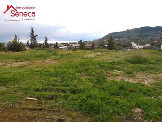 Terreno en venta en Santa Maria de Trassierra en Córdoba
