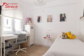 Piso en venta en Santa Rosa - Valdeolleros en Córdoba