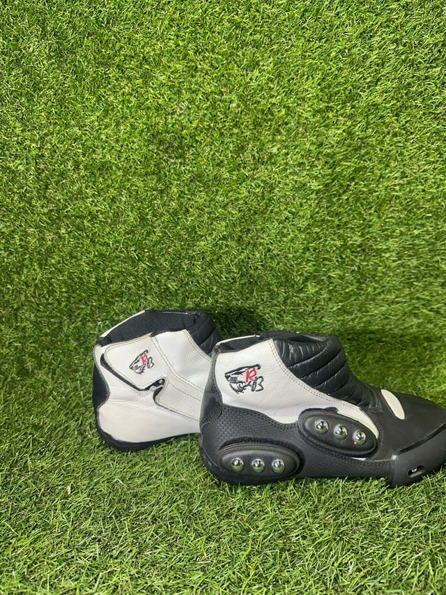 Bota Minimoto RB T35