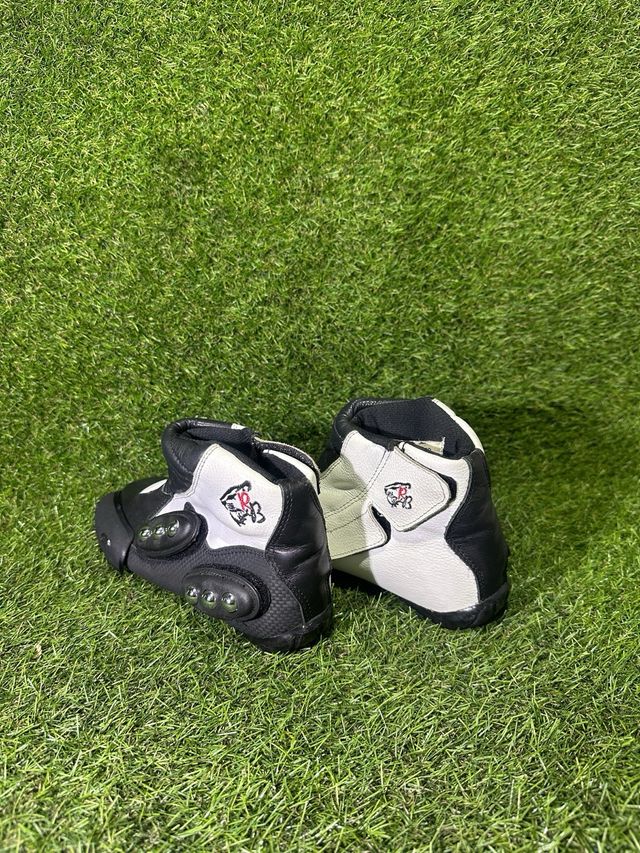 Bota Minimoto RB T35