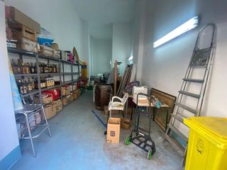 Local comercial en venta en Santoña