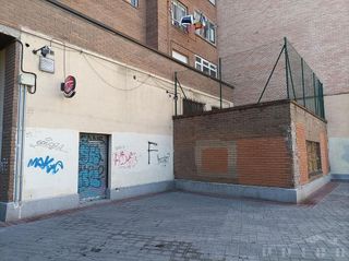 Local comercial en venta en Antigua Estación FFCC - San Agustín en Burgos