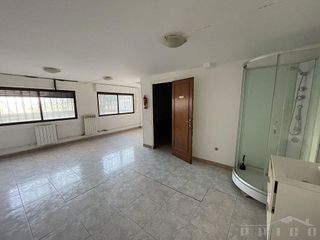 Local comercial en venta en Antigua Estación FFCC - San Agustín en Burgos