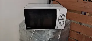 Microondas Toshiba Blanco