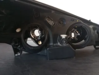 Faro Peugeot 206 Izquierdo.