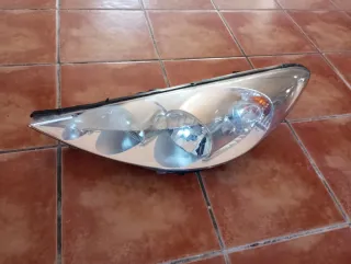 Faro Peugeot 206 Izquierdo.
