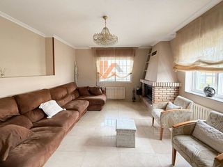 Chalet en venta en San Lázaro - Meixonfrío en Santiago de Compostela