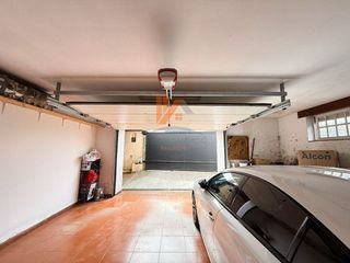 Chalet en venta en San Lázaro - Meixonfrío en Santiago de Compostela