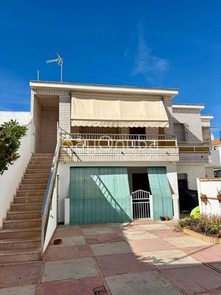 Casa adosada en venta en Punta Umbría