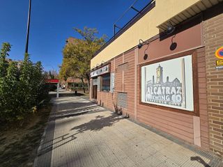 Bar en alquiler en Parque de los Cineastas en Zaragoza