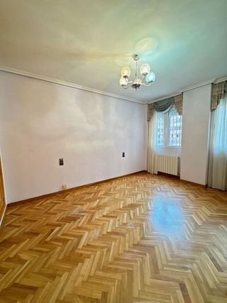 Piso en alquiler en José Zorrilla - Padre Claret en Segovia