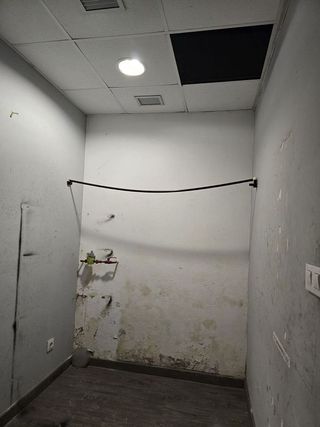 Local comercial en alquiler en Centro - Desierto - Arrontegi en Barakaldo