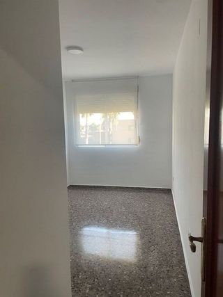 Piso en alquiler en Zona Piscinas en Burriana