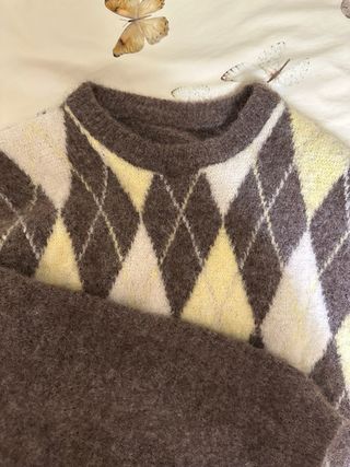 Jersey rombos marrón y amarillo