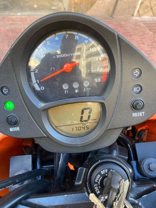 Kawasaki ER-6n Naranja
