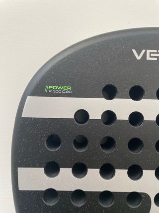 Pala de Pádel Bullpadel Vertex 02.
