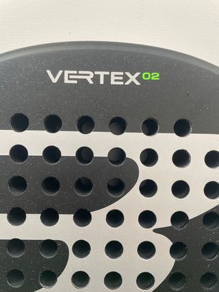 Pala de Pádel Bullpadel Vertex 02.