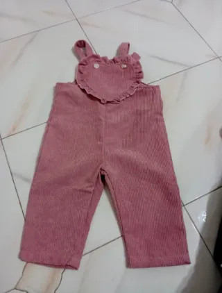 Salopette bambina cuore rosa 9-12 mesi