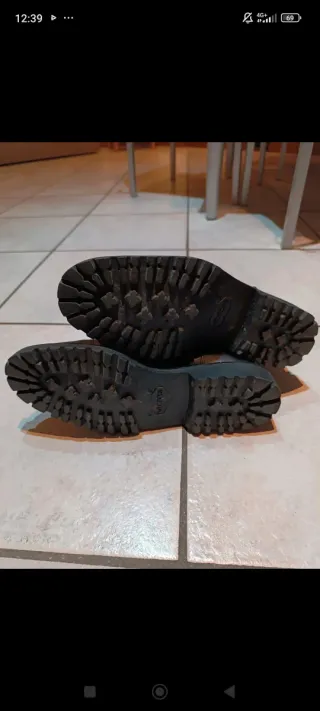 Stivaletti vera pelle fatti a mano made in Biella