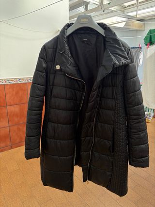 Chaquetón negro largo talla L