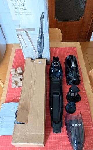 Aspiapolvere Bosch Ready'y Serie 2 BCHF216B