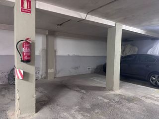 Garaje en venta en Mercado en Alicante