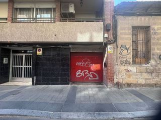 Garaje en venta en Mercado en Alicante