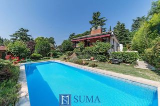 Chalet en alquiler en Piovera - Conde Orgaz en Madrid