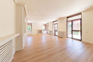 Chalet en alquiler en Piovera - Conde Orgaz en Madrid