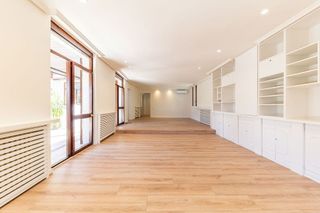 Chalet en alquiler en Piovera - Conde Orgaz en Madrid