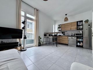 Piso en venta en Santa Catalina - Canteras en Palmas de Gran Canaria(Las)