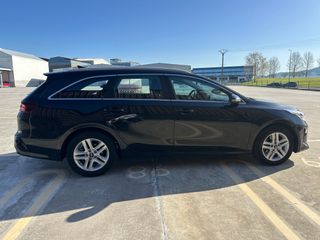 KIA Ceed Tourer Tourer 1.0 TGDi 88kW 120CV Concept