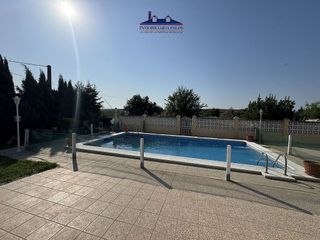 Chalet en venta en Puente Genil