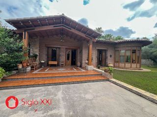 Chalet en venta en Madrigal en Villarreal