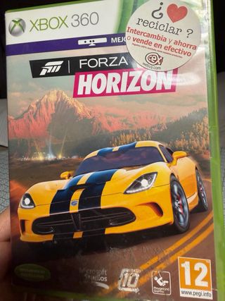 Xbox 360 Kinect + Pacchetto Giochi Kinect