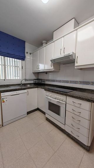 Piso en alquiler en Zona Puerto Deportivo en Fuengirola