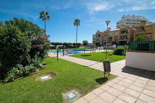 Piso en alquiler en Zona Puerto Deportivo en Fuengirola