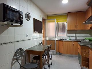 Piso en alquiler en Peñamefecit - Avda Barcelona en Jaén