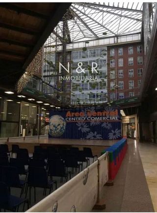 Local comercial en alquiler en Concheiros - Fontiñas en Santiago de Compostela