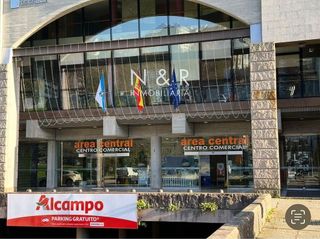Local comercial en alquiler en Concheiros - Fontiñas en Santiago de Compostela