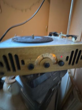 Tocadiscos y Radio Vintage