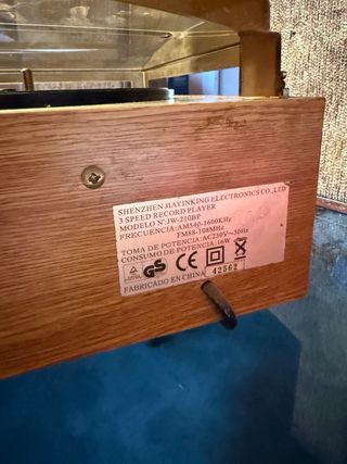 Tocadiscos y Radio Vintage