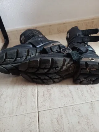 Botas New Rock Negras Talla 43