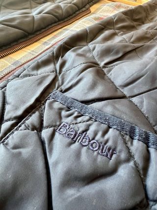 Chaleco Barbour acolchado forro tartán