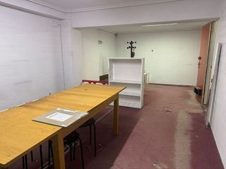 Local comercial en venta en Centro en Torrelavega