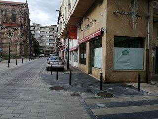 Local comercial en venta en Inmobiliaria - Barreda en Torrelavega